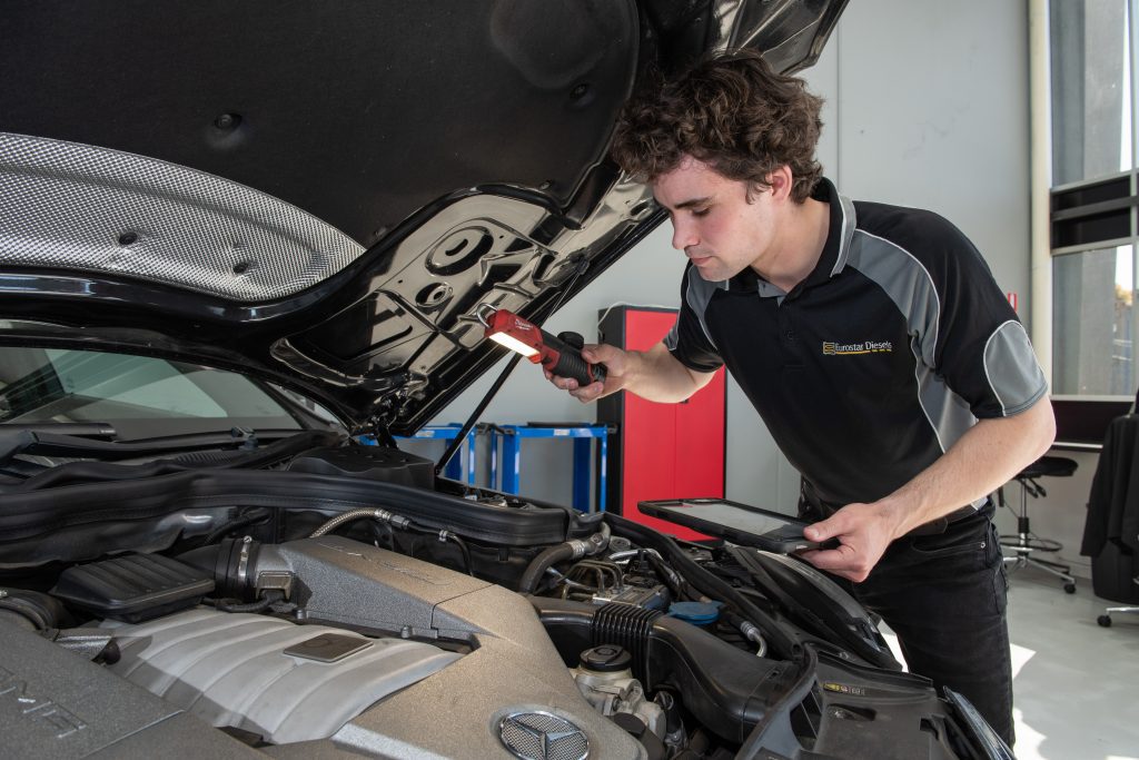 tehnician inspecting the mercedes for limp mode at eurostar diesels